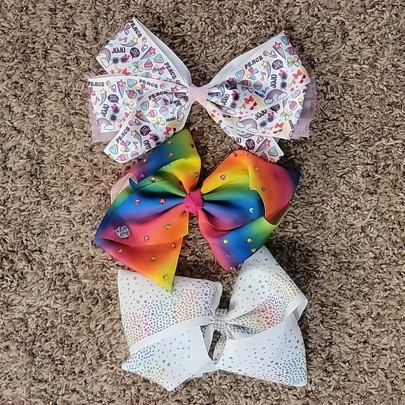 JoJo Siwa Other - JoJo Siwa Bows Set of 3
